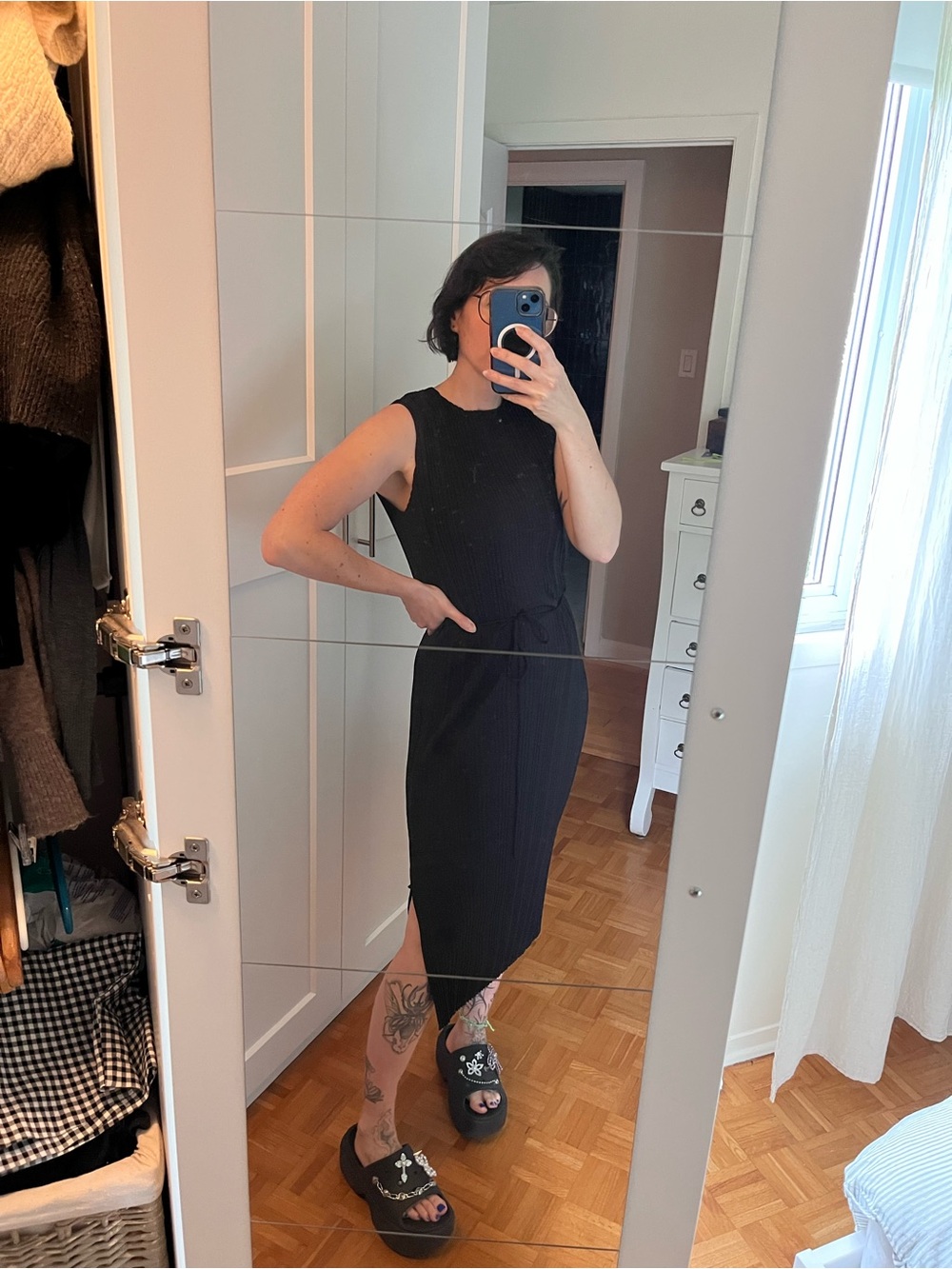 Uniqlo Black Sleeveless Midi Ribbed Dress with Waist Tie